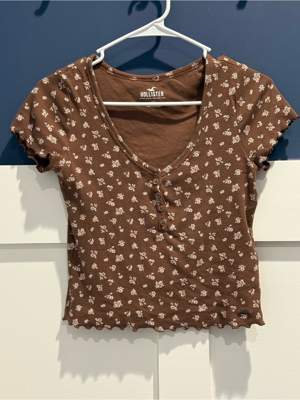 Hollister Brown Floral Ribbed Henley Crop Top